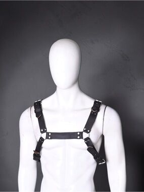 Men's Black Leather Chest Harness
